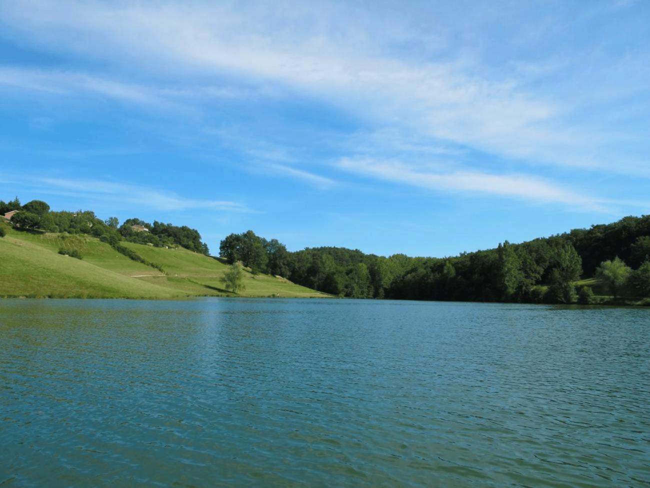 Hotel Restaurant Du Lac Graulhet ภายนอก รูปภาพ